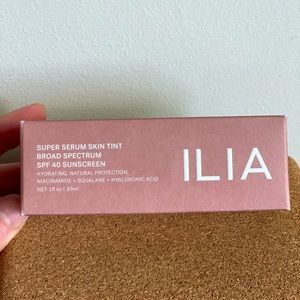 Ilia Super Serum Skin Tint SPF 40